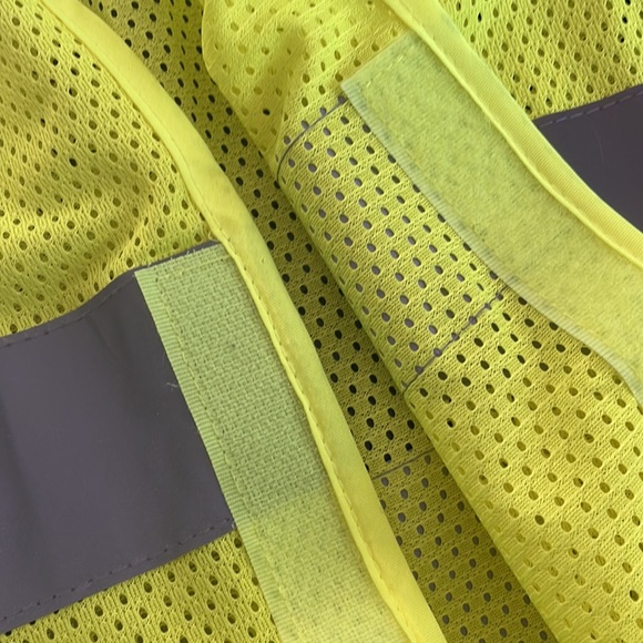 Body Guard High Visibility Vest * Safety Vest * Costume / Runners / Construction - Picture 7 of 13